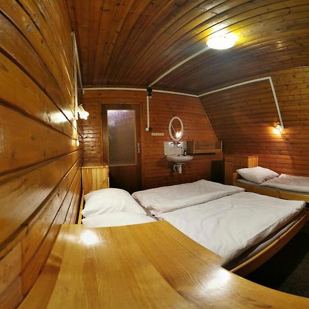 Chata Pod Majovou Muldou Demanovska Dolina Exteriör bild