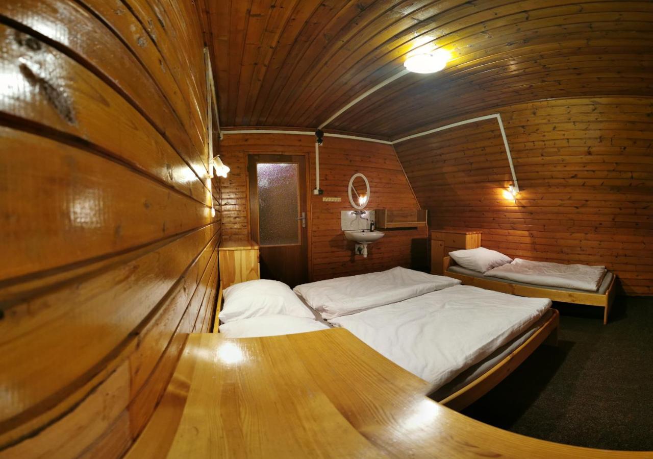 Chata Pod Majovou Muldou Demanovska Dolina Exteriör bild