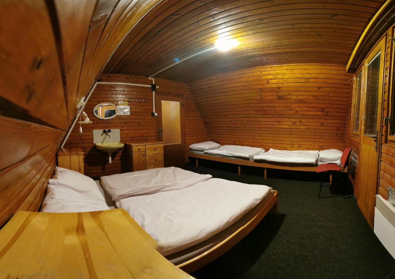 Chata Pod Majovou Muldou Demanovska Dolina Exteriör bild
